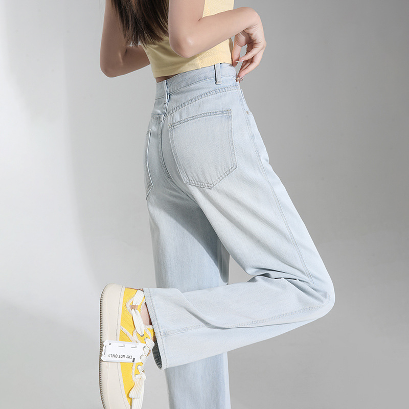 Charlotte - High-Waist-Jeans mit weitem Schnitt