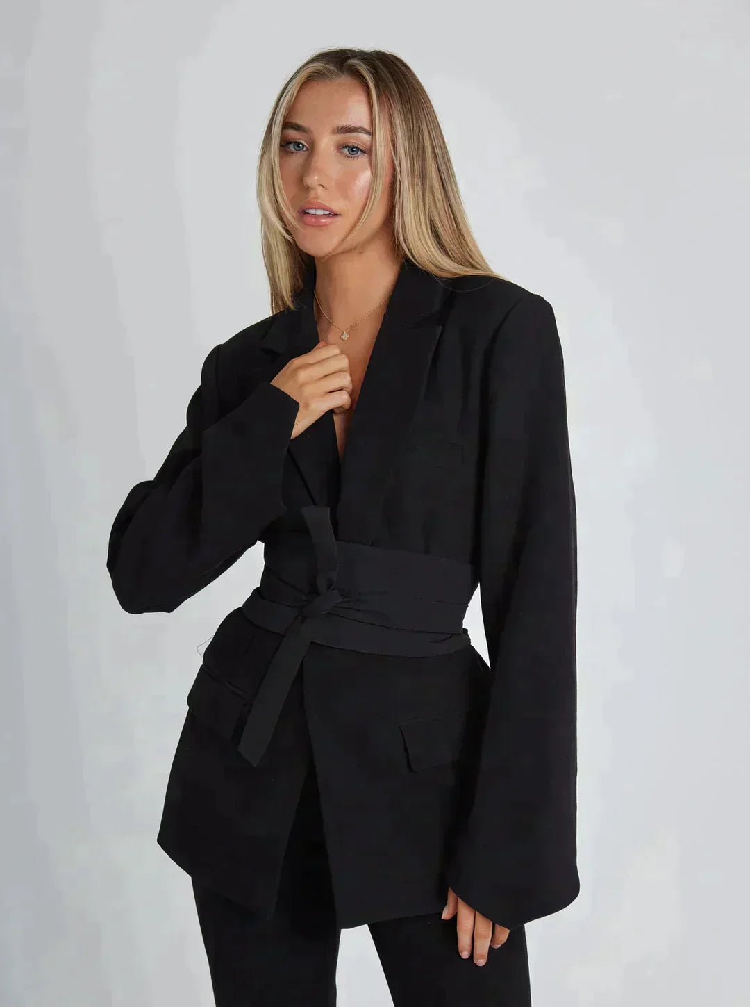 Dorothea - Damen Blazer mit Gürtel