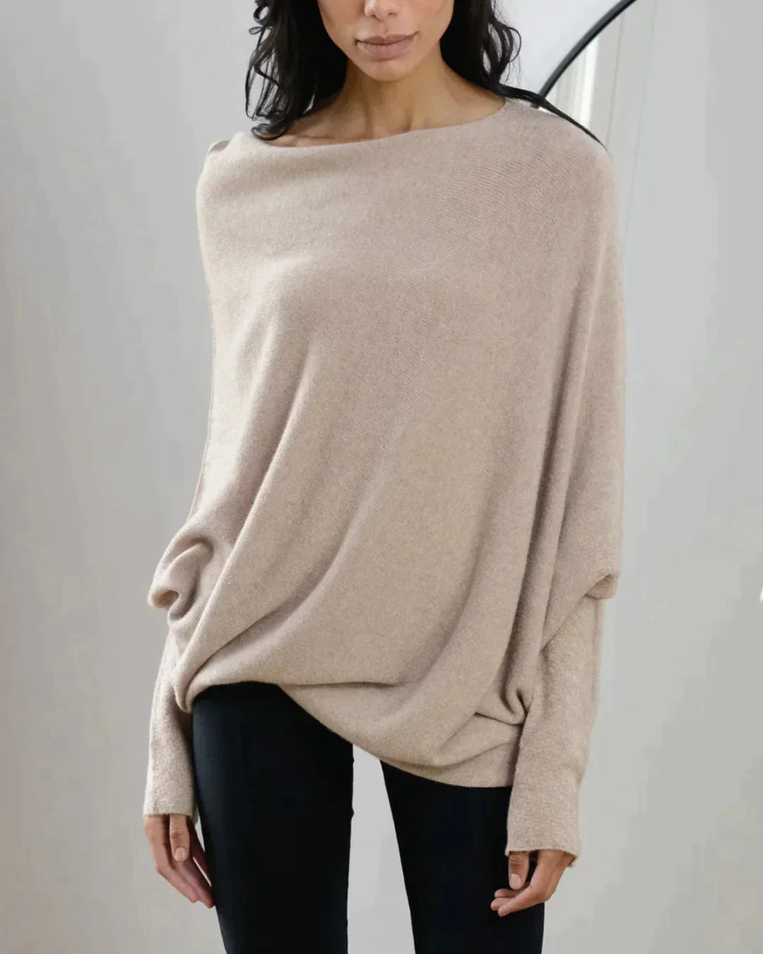 Linna - Assymetrisch drapierter Pullover